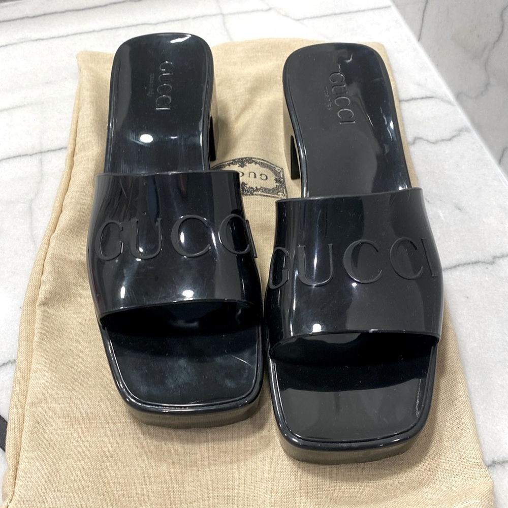 Gucci Jelly Slides
